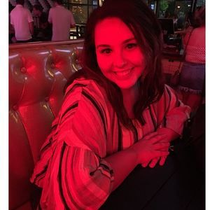 Meet your Posher, Danielle